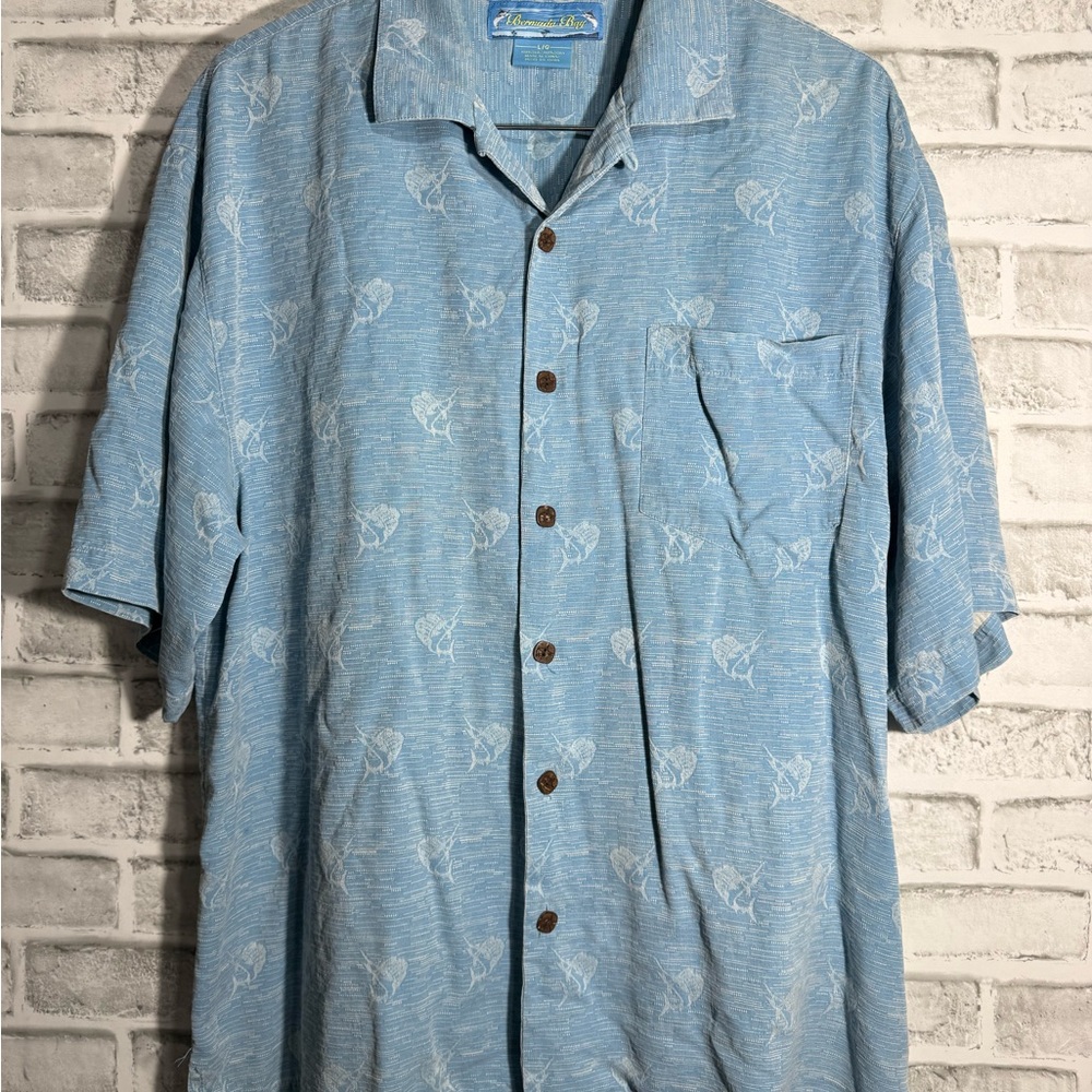 Bermuda Bay Shirt Mens Large Blue Silk Fish Hawaiian Button Up Beach Camp